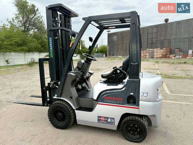 Серый Ниссан ФГ, объемом двигателя 0 л и пробегом 5 тыс. км за 12400 $, фото 1 на Automoto.ua