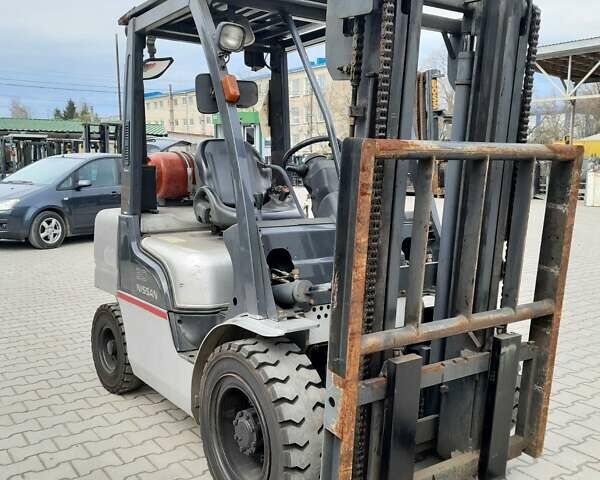 Серый Ниссан ФГ, объемом двигателя 2.5 л и пробегом 0 тыс. км за 11200 $, фото 2 на Automoto.ua
