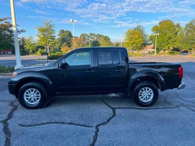 Черный Ниссан Фронтиер, объемом двигателя 2.5 л и пробегом 73 тыс. км за 4800 $, фото 1 на Automoto.ua