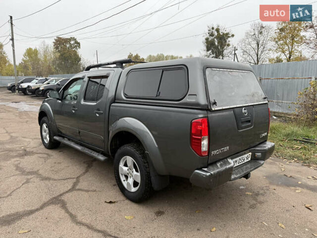 Ниссан Фронтиер 2006 в Житомире на Automoto.ua Серый Ниссан Фронтиер, объемом двигателя 4 л и пробегом 50 тыс. км за 12000 $, фото 7 на Automoto.ua