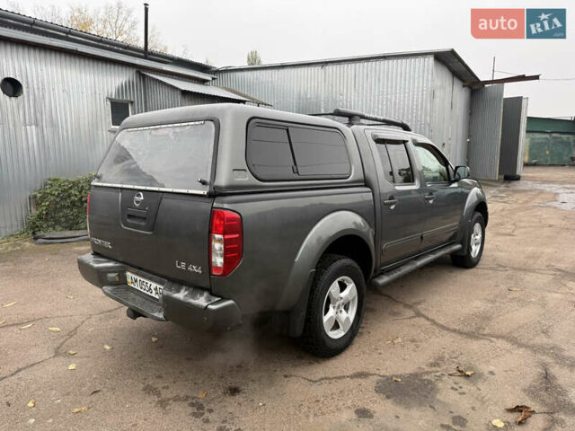 Ниссан Фронтиер 2006 в Житомире на Automoto.ua Серый Ниссан Фронтиер, объемом двигателя 4 л и пробегом 50 тыс. км за 12000 $, фото 9 на Automoto.ua