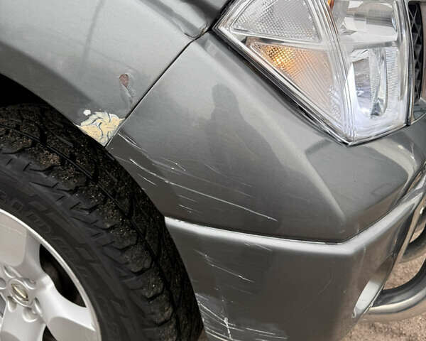 Ниссан Фронтиер 2006 в Житомире на Automoto.ua Серый Ниссан Фронтиер, объемом двигателя 4 л и пробегом 50 тыс. км за 12000 $, фото 13 на Automoto.ua