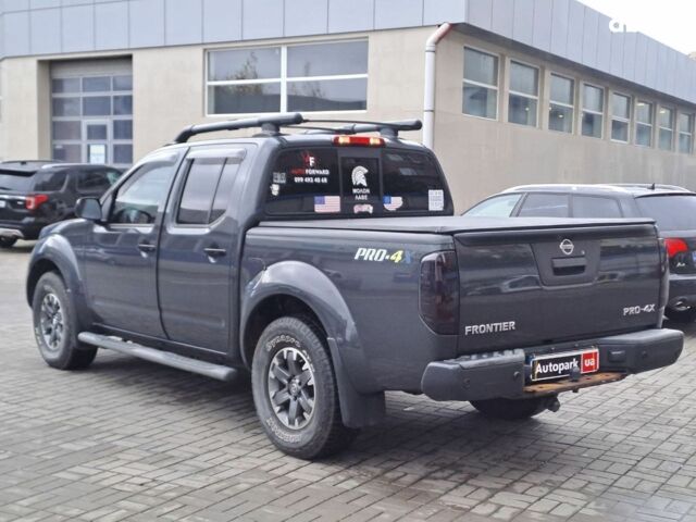 Серый Ниссан Фронтиер, объемом двигателя 4 л и пробегом 200 тыс. км за 15690 $, фото 18 на Automoto.ua
