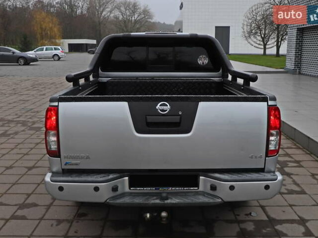 Серый Ниссан Фронтиер, объемом двигателя 4 л и пробегом 122 тыс. км за 17999 $, фото 5 на Automoto.ua