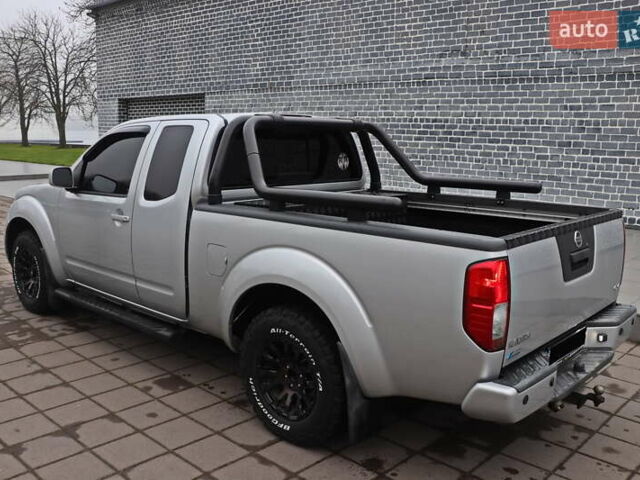 Серый Ниссан Фронтиер, объемом двигателя 4 л и пробегом 122 тыс. км за 17999 $, фото 8 на Automoto.ua