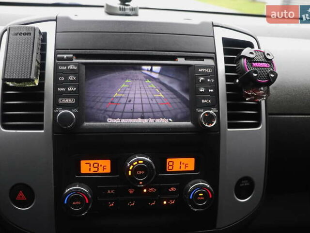 Серый Ниссан Фронтиер, объемом двигателя 4 л и пробегом 122 тыс. км за 17999 $, фото 29 на Automoto.ua