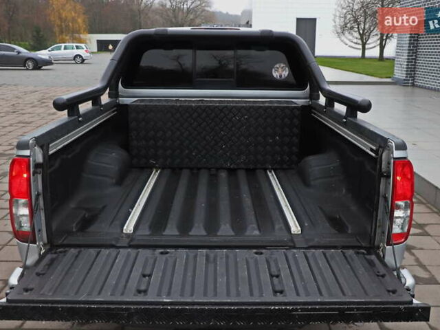 Серый Ниссан Фронтиер, объемом двигателя 4 л и пробегом 122 тыс. км за 17999 $, фото 6 на Automoto.ua