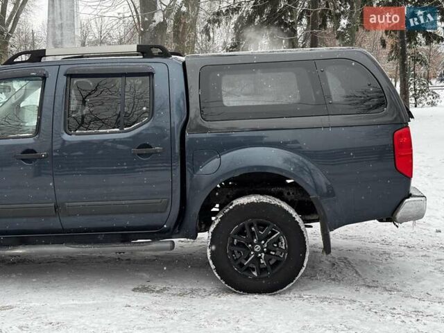 Синий Ниссан Фронтиер, объемом двигателя 4 л и пробегом 199 тыс. км за 18440 $, фото 9 на Automoto.ua