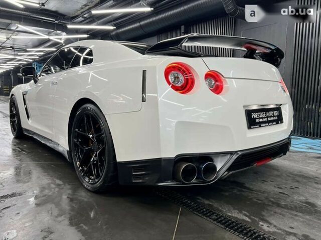 Ніссан ГТ-Р, об'ємом двигуна 3.8 л та пробігом 59 тис. км за 82900 $, фото 15 на Automoto.ua
