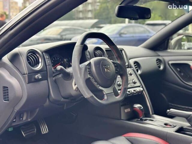Ніссан ГТ-Р, об'ємом двигуна 0 л та пробігом 40 тис. км за 72999 $, фото 19 на Automoto.ua