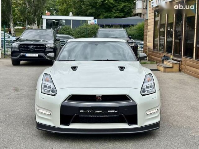 Ніссан ГТ-Р, об'ємом двигуна 0 л та пробігом 40 тис. км за 72999 $, фото 1 на Automoto.ua