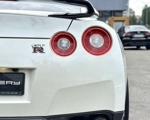 Ніссан ГТ-Р, об'ємом двигуна 0 л та пробігом 40 тис. км за 72999 $, фото 22 на Automoto.ua