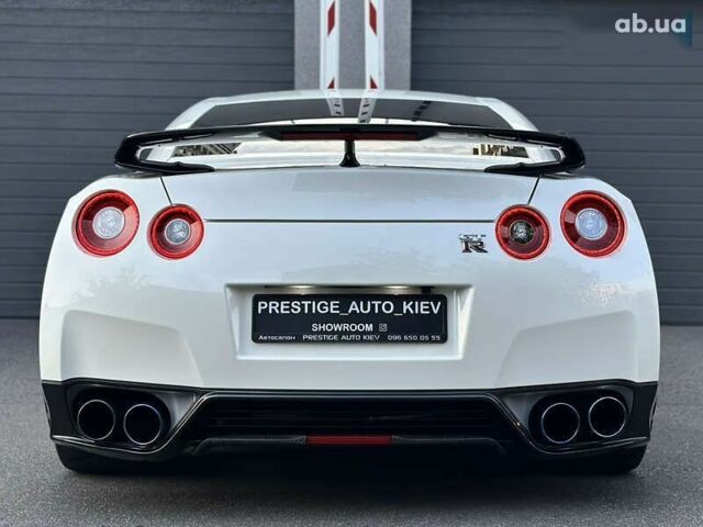 Ніссан ГТ-Р, об'ємом двигуна 3.8 л та пробігом 62 тис. км за 70000 $, фото 17 на Automoto.ua