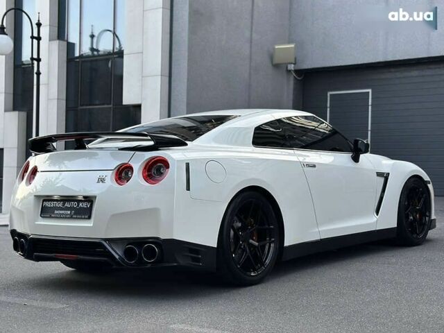 Ніссан ГТ-Р, об'ємом двигуна 3.8 л та пробігом 62 тис. км за 70000 $, фото 25 на Automoto.ua