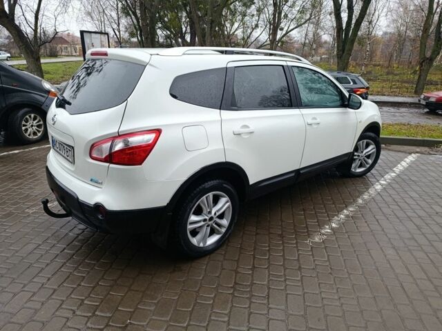 Белый Ниссан Газель, объемом двигателя 1.5 л и пробегом 250 тыс. км за 8500 $, фото 2 на Automoto.ua