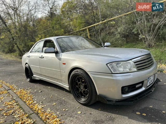 Сірий Ніссан Глорія, об'ємом двигуна 2.99 л та пробігом 54 тис. км за 6400 $, фото 1 на Automoto.ua