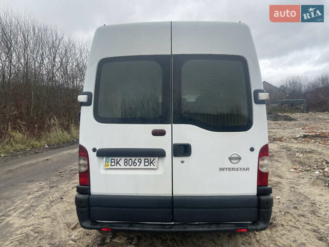 Білий Ніссан Інтерстар, об'ємом двигуна 2.5 л та пробігом 391 тис. км за 6000 $, фото 3 на Automoto.ua