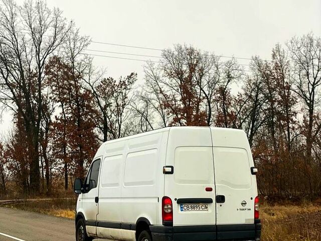 Белый Ниссан Интерстар, объемом двигателя 2.5 л и пробегом 620 тыс. км за 5500 $, фото 3 на Automoto.ua