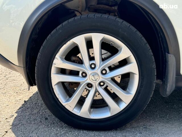 Белый Ниссан Жук, объемом двигателя 1.6 л и пробегом 257 тыс. км за 10590 $, фото 14 на Automoto.ua