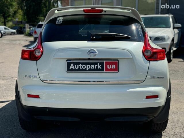 Белый Ниссан Жук, объемом двигателя 1.6 л и пробегом 257 тыс. км за 10590 $, фото 8 на Automoto.ua