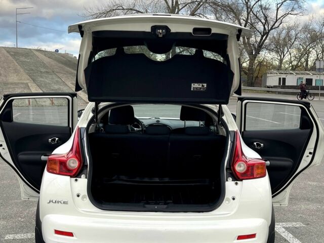 Білий Ніссан Жук, об'ємом двигуна 1.6 л та пробігом 159 тис. км за 9500 $, фото 22 на Automoto.ua