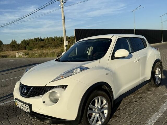 Белый Ниссан Жук, объемом двигателя 1.6 л и пробегом 131 тыс. км за 9500 $, фото 1 на Automoto.ua