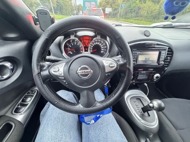 Белый Ниссан Жук, объемом двигателя 1.6 л и пробегом 157 тыс. км за 10800 $, фото 6 на Automoto.ua