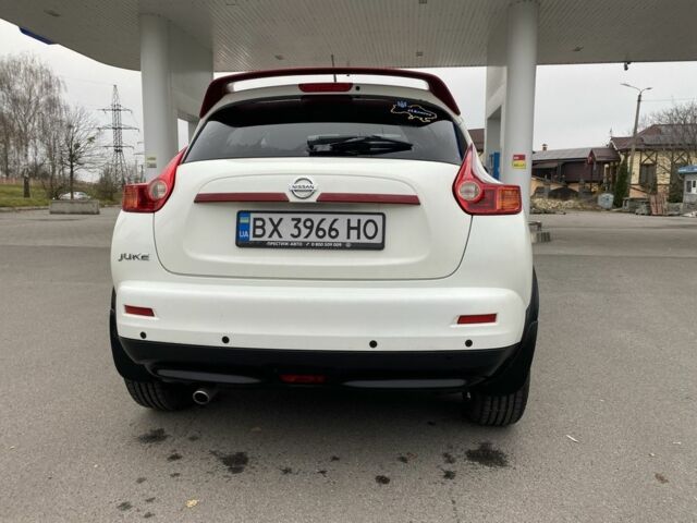 Белый Ниссан Жук, объемом двигателя 1.6 л и пробегом 128 тыс. км за 8950 $, фото 7 на Automoto.ua