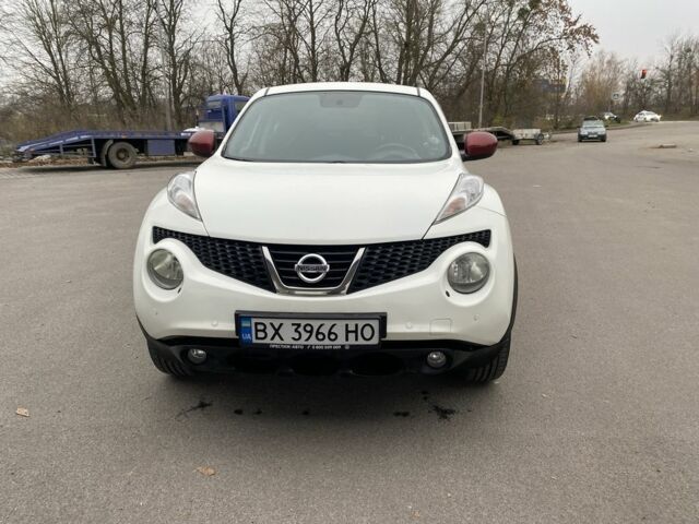 Белый Ниссан Жук, объемом двигателя 1.6 л и пробегом 128 тыс. км за 8950 $, фото 2 на Automoto.ua