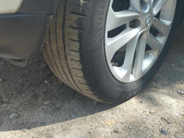 Белый Ниссан Жук, объемом двигателя 1.6 л и пробегом 40 тыс. км за 11500 $, фото 19 на Automoto.ua