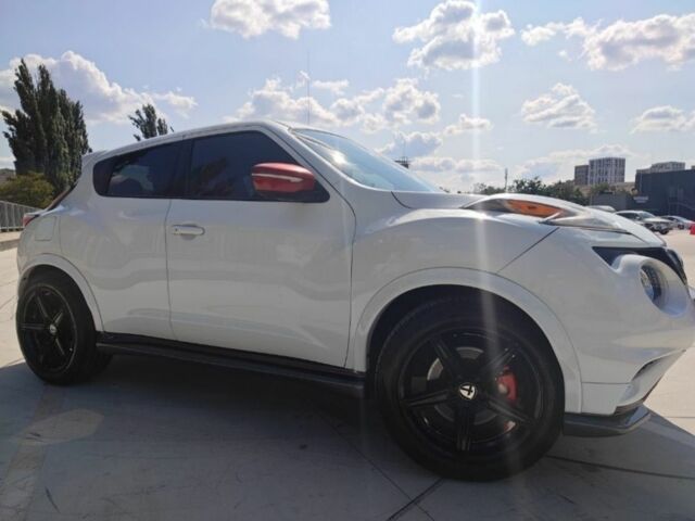 Белый Ниссан Жук, объемом двигателя 1.6 л и пробегом 120 тыс. км за 15500 $, фото 7 на Automoto.ua