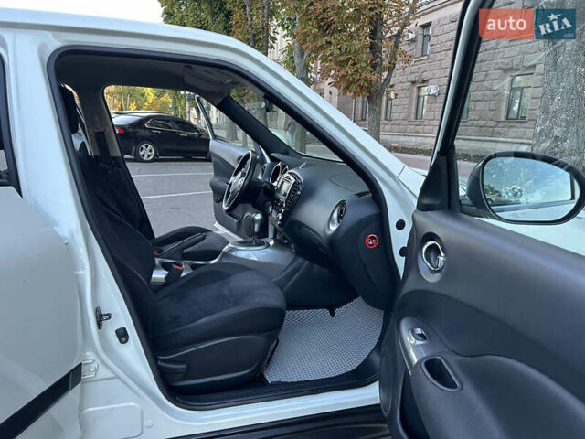 Белый Ниссан Жук, объемом двигателя 1.62 л и пробегом 117 тыс. км за 10800 $, фото 38 на Automoto.ua