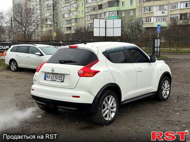 Белый Ниссан Жук, объемом двигателя 1.6 л и пробегом 145 тыс. км за 9700 $, фото 3 на Automoto.ua