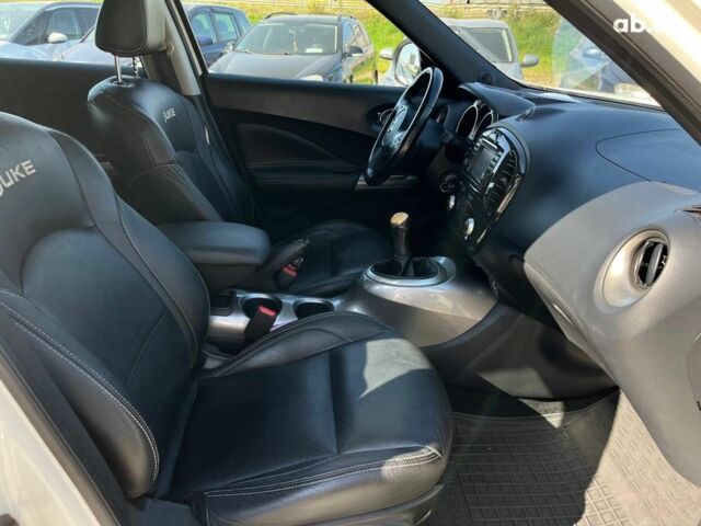 Белый Ниссан Жук, объемом двигателя 1.6 л и пробегом 204 тыс. км за 7990 $, фото 18 на Automoto.ua