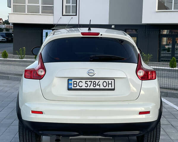 Белый Ниссан Жук, объемом двигателя 1.62 л и пробегом 230 тыс. км за 8999 $, фото 30 на Automoto.ua