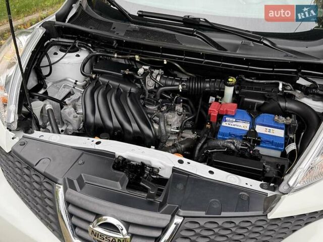 Белый Ниссан Жук, объемом двигателя 1.6 л и пробегом 196 тыс. км за 8750 $, фото 22 на Automoto.ua