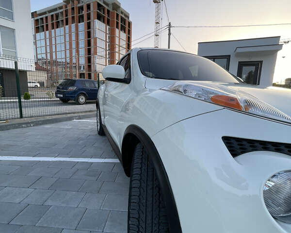 Белый Ниссан Жук, объемом двигателя 1.62 л и пробегом 230 тыс. км за 8999 $, фото 32 на Automoto.ua