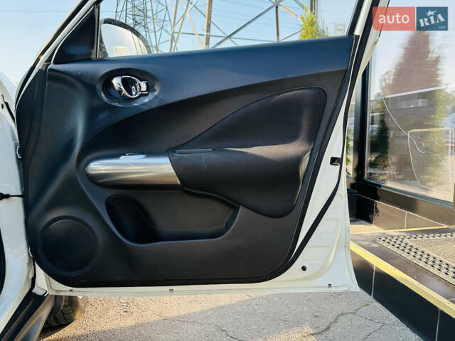 Белый Ниссан Жук, объемом двигателя 1.6 л и пробегом 133 тыс. км за 10800 $, фото 24 на Automoto.ua