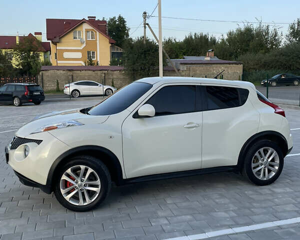 Белый Ниссан Жук, объемом двигателя 1.62 л и пробегом 230 тыс. км за 8999 $, фото 17 на Automoto.ua