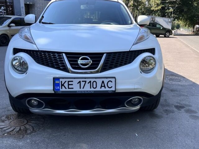 Белый Ниссан Жук, объемом двигателя 1.6 л и пробегом 149 тыс. км за 10999 $, фото 4 на Automoto.ua