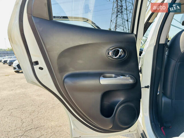 Белый Ниссан Жук, объемом двигателя 1.6 л и пробегом 133 тыс. км за 10800 $, фото 16 на Automoto.ua