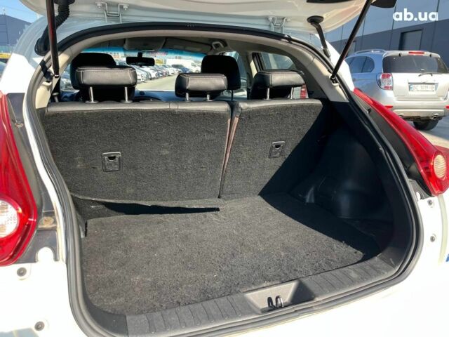 Белый Ниссан Жук, объемом двигателя 1.6 л и пробегом 204 тыс. км за 7990 $, фото 21 на Automoto.ua