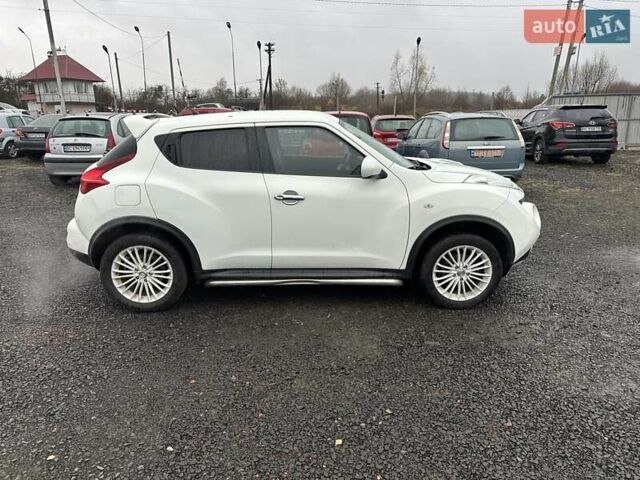 Белый Ниссан Жук, объемом двигателя 1.6 л и пробегом 157 тыс. км за 9300 $, фото 5 на Automoto.ua