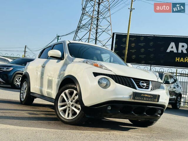 Белый Ниссан Жук, объемом двигателя 1.6 л и пробегом 133 тыс. км за 10800 $, фото 2 на Automoto.ua