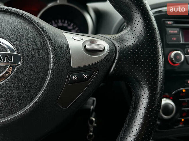 Белый Ниссан Жук, объемом двигателя 1.6 л и пробегом 165 тыс. км за 8999 $, фото 11 на Automoto.ua