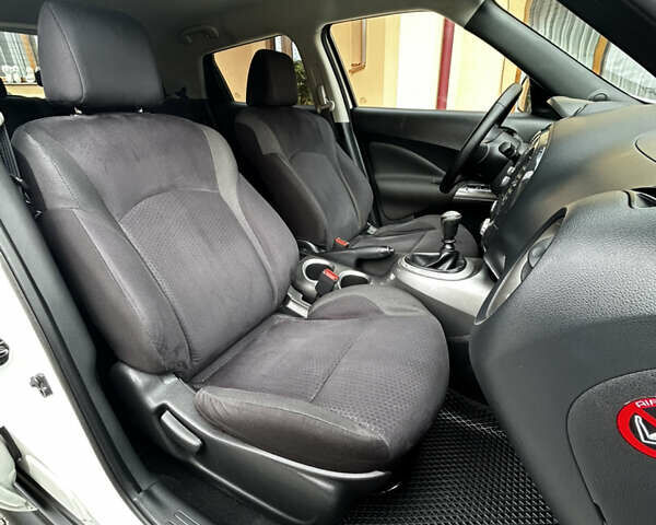 Білий Ніссан Жук, об'ємом двигуна 1.5 л та пробігом 235 тис. км за 8750 $, фото 23 на Automoto.ua