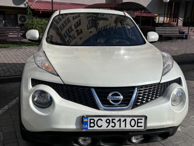 Белый Ниссан Жук, объемом двигателя 1.6 л и пробегом 201 тыс. км за 8700 $, фото 1 на Automoto.ua
