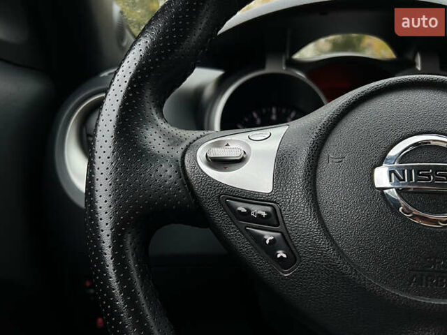 Белый Ниссан Жук, объемом двигателя 1.6 л и пробегом 165 тыс. км за 8999 $, фото 12 на Automoto.ua