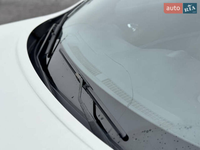 Белый Ниссан Жук, объемом двигателя 1.6 л и пробегом 148 тыс. км за 9800 $, фото 18 на Automoto.ua