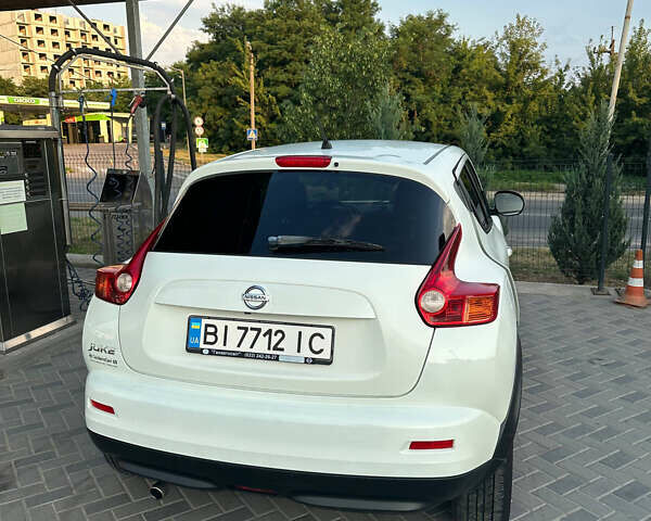 Білий Ніссан Жук, об'ємом двигуна 1.6 л та пробігом 255 тис. км за 10500 $, фото 2 на Automoto.ua